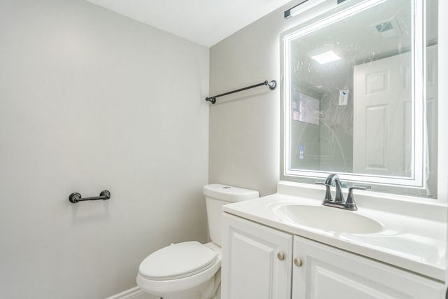 13049 S Brandon Avenue, Chicago, IL 60633