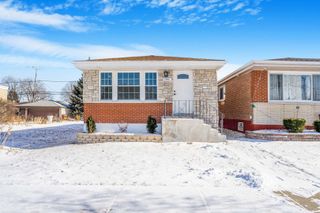 13049 S Brandon Avenue, Chicago, IL 60633