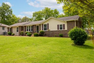 604 Topeka Dr, Hermitage, TN 37076