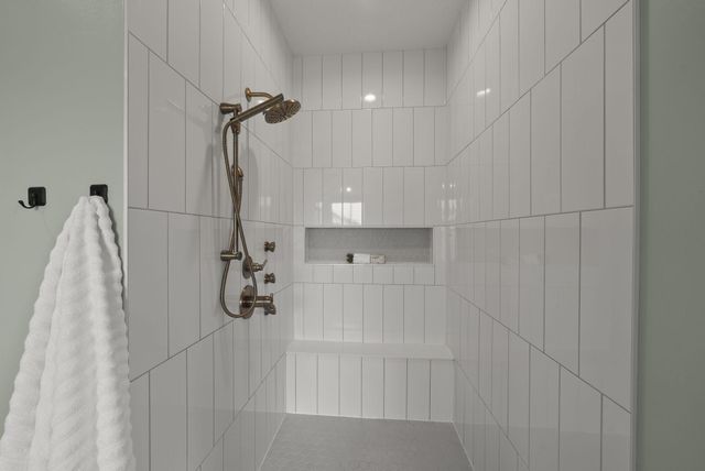 1940 Linden Street, Lewis Center, OH 43035