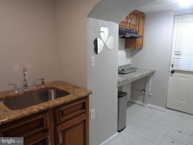 728 W ERIE AVE, Philadelphia, PA 19140