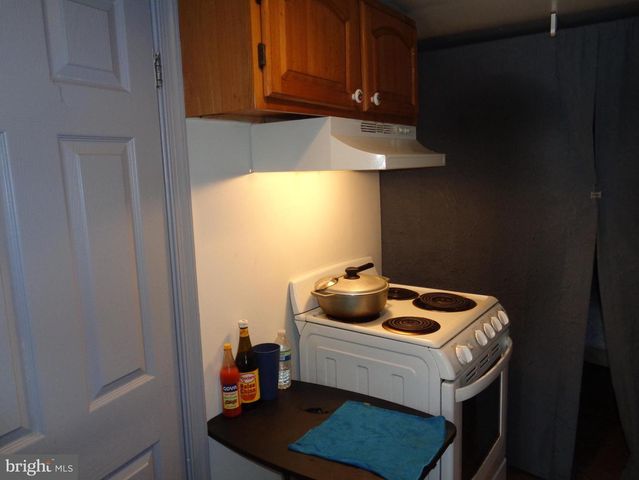 728 W ERIE AVE, Philadelphia, PA 19140