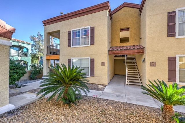2801 North Rainbow Boulevard 207, Las Vegas, NV 89108
