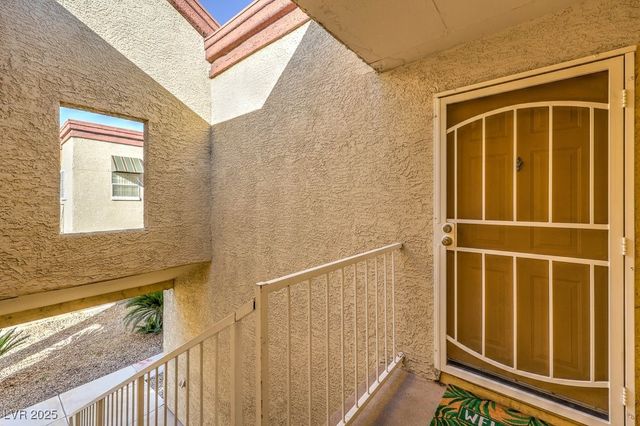 2801 North Rainbow Boulevard 207, Las Vegas, NV 89108