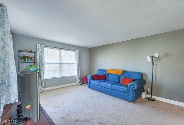 2801 North Rainbow Boulevard 207, Las Vegas, NV 89108