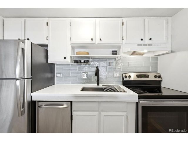 1265 Elizabeth St 503, Denver, CO 80206