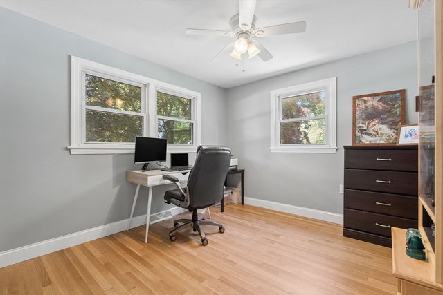 83 Colgate Dr, North Andover, MA 01845
