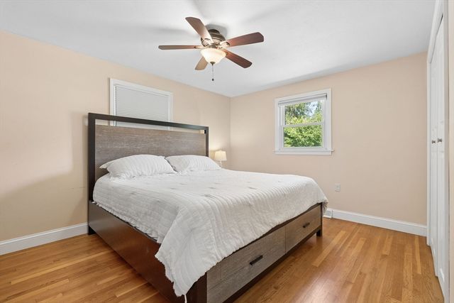 83 Colgate Dr, North Andover, MA 01845