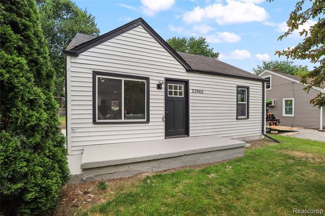 23960 Trombley Street, Clinton Township, MI 48035