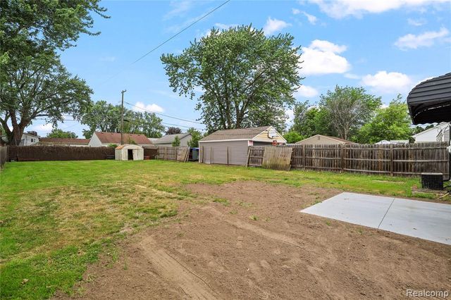23960 Trombley Street, Clinton Township, MI 48035