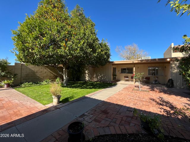 2167 E ELLIS Drive, Tempe, AZ 85282