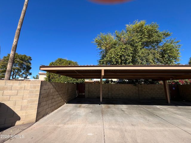 2167 E ELLIS Drive, Tempe, AZ 85282