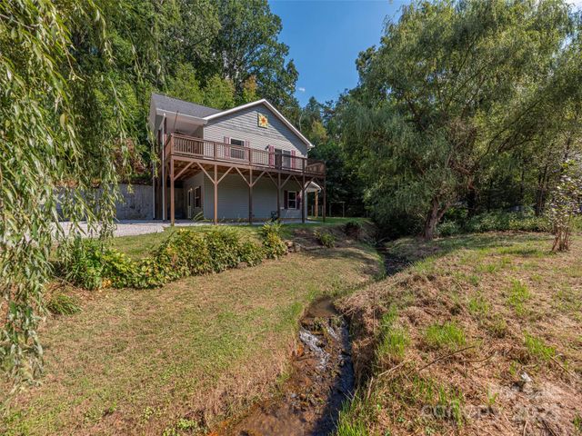 26 Azalea Drive, Clyde, NC 28721
