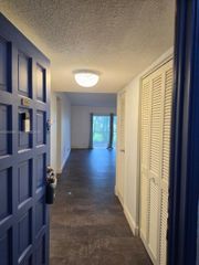 5961 N Falls Cir Drive 109, Lauderhill, FL 33319