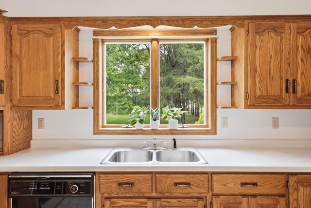 1850 E 49th Street SE, Saint Cloud, MN 56304