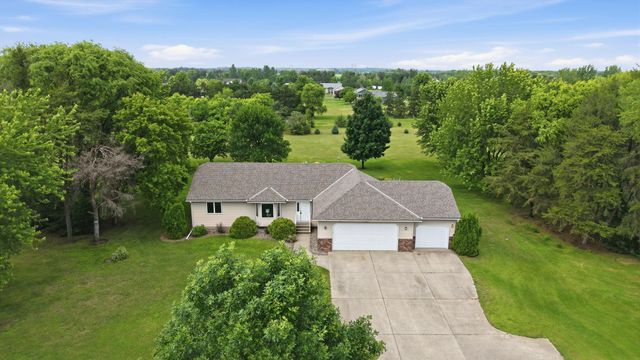 1850 E 49th Street SE, Saint Cloud, MN 56304