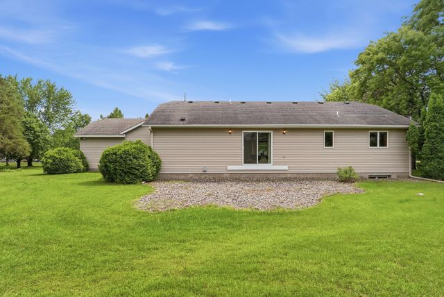 1850 E 49th Street SE, Saint Cloud, MN 56304