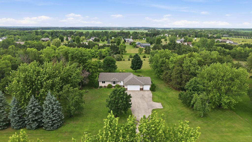1850 E 49th Street SE, Saint Cloud, MN 56304