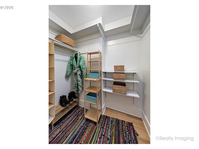 1811 Nw COUCH St 302, Portland, OR 97209
