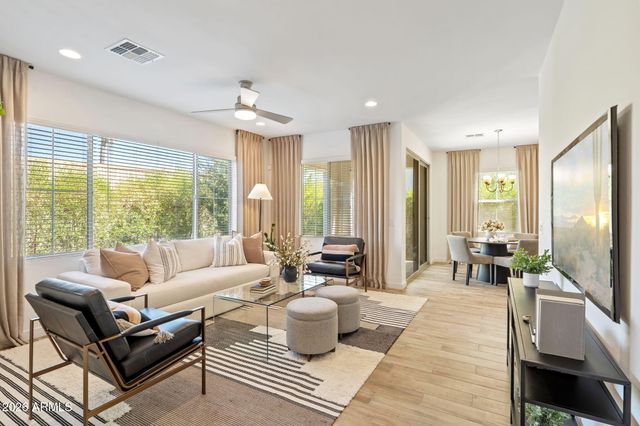 6443 N 17TH Place, Phoenix, AZ 85016