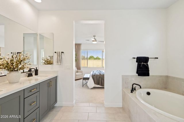 6443 N 17TH Place, Phoenix, AZ 85016