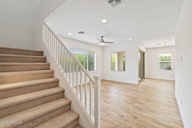 6443 N 17TH Place, Phoenix, AZ 85016