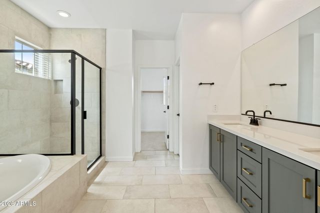 6443 N 17TH Place, Phoenix, AZ 85016