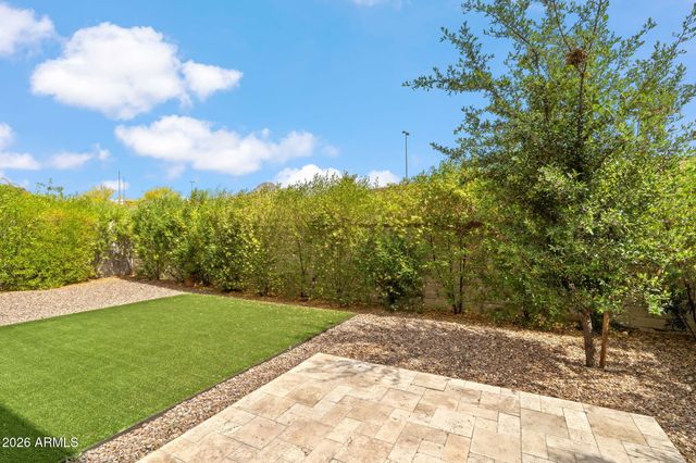 6443 N 17TH Place, Phoenix, AZ 85016