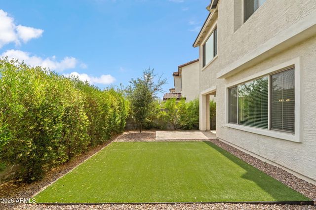 6443 N 17TH Place, Phoenix, AZ 85016