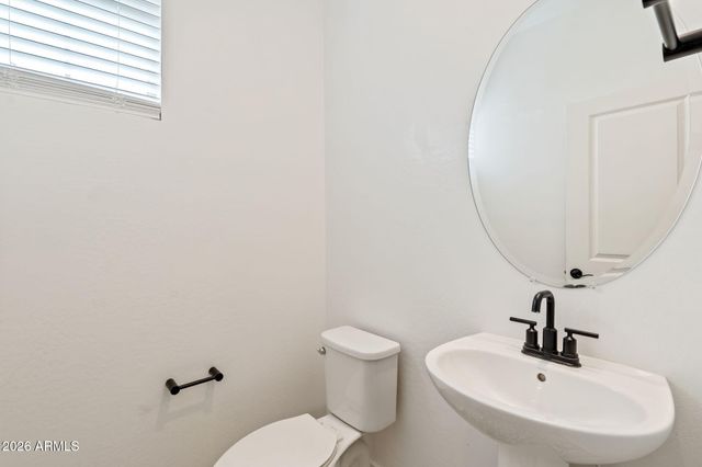 6443 N 17TH Place, Phoenix, AZ 85016