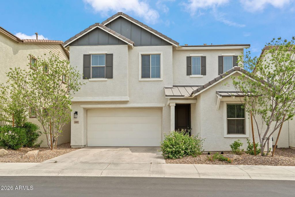 6443 N 17TH Place, Phoenix, AZ 85016