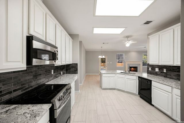 12231 Stable Square, San Antonio, TX 78249