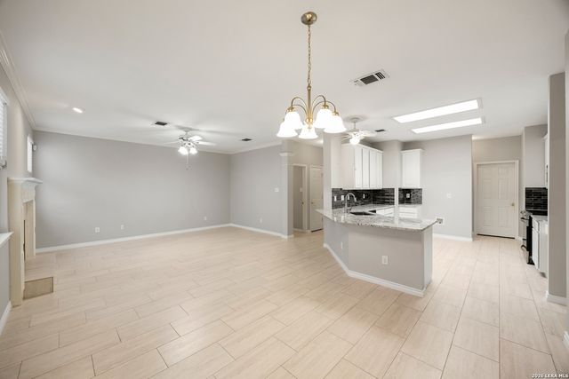 12231 Stable Square, San Antonio, TX 78249