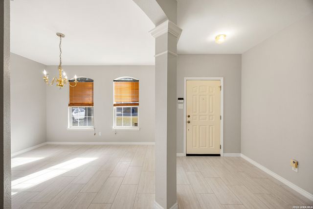 12231 Stable Square, San Antonio, TX 78249