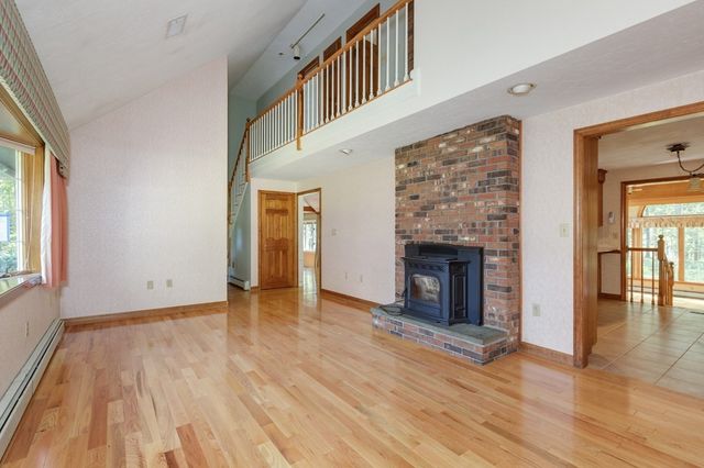 67 Porter Road, Boxford, MA 01921