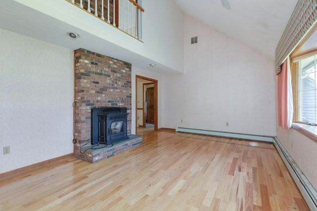 67 Porter Road, Boxford, MA 01921