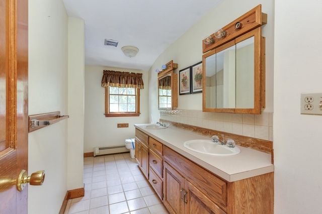67 Porter Road, Boxford, MA 01921