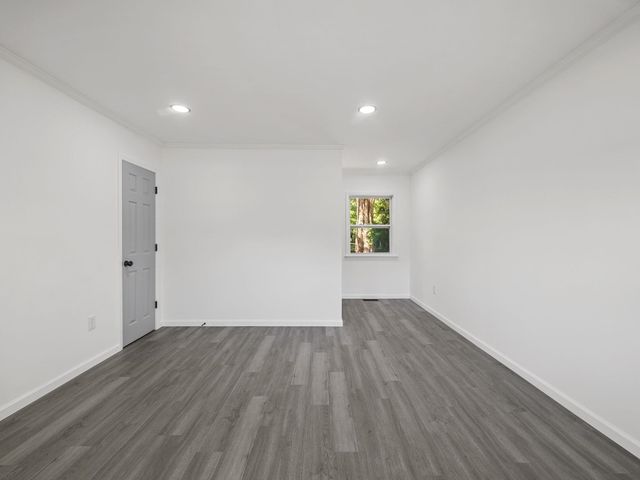 255 Hazelwood Avenue, Spartanburg, SC 29302
