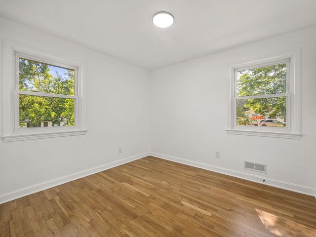 255 Hazelwood Avenue, Spartanburg, SC 29302