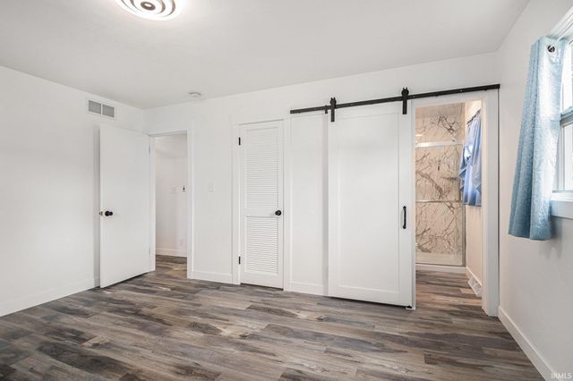 52401 County Road 7, Elkhart, IN 46514