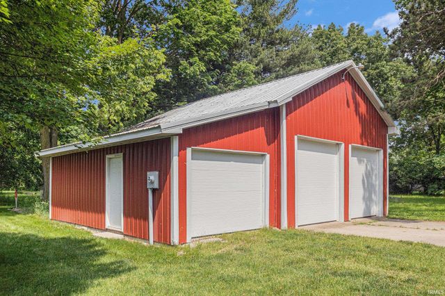 52401 County Road 7, Elkhart, IN 46514