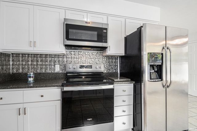 52401 County Road 7, Elkhart, IN 46514