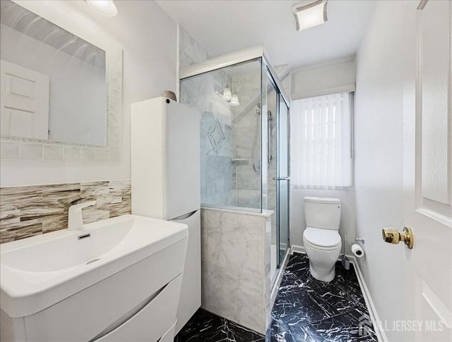 37 Jersey Avenue, Edison, NJ 08820