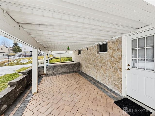 37 Jersey Avenue, Edison, NJ 08820