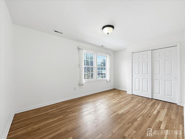 37 Jersey Avenue, Edison, NJ 08820