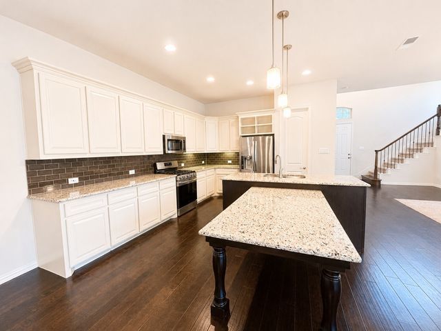 1033 Lone Ivory Trail, Arlington, TX 76005