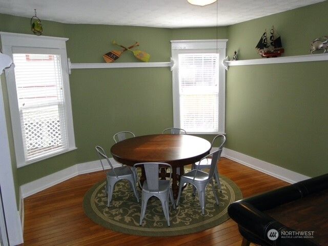 1921 44 Avenue SW, Seattle, WA 98116