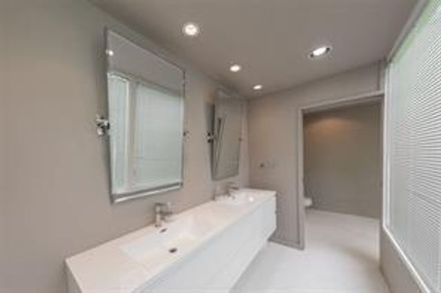 10211 Willowgrove Drive, Houston, TX 77035