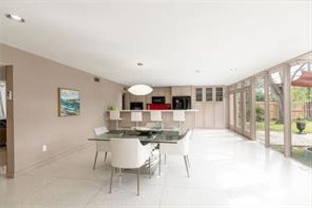 10211 Willowgrove Drive, Houston, TX 77035