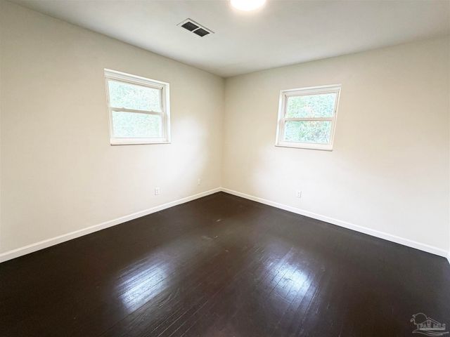 5980 Pursley Ave, Pensacola, FL 32526